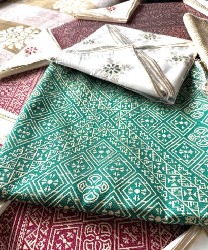 Ensemble Nappe Skeli